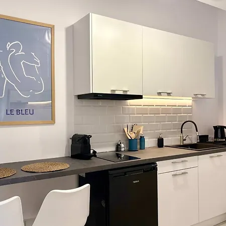 Origins Iii Modern Seaside In Apartman *