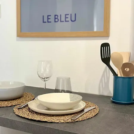 Origins Iii Modern Seaside In ピソ ・リバディ