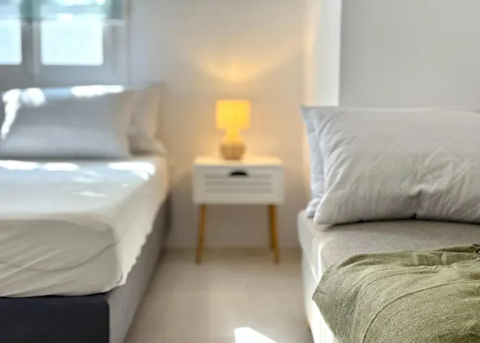 Origins Iii Modern Seaside In Píszo Livádi