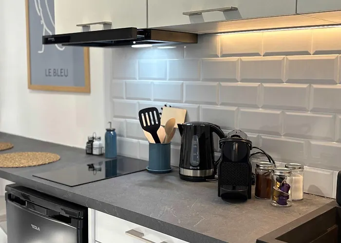 Origins Iii Modern Seaside In ピソ ・リバディ