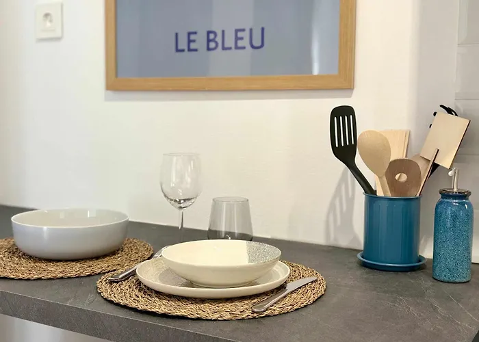 Origins Iii Modern Seaside In ピソ ・リバディ